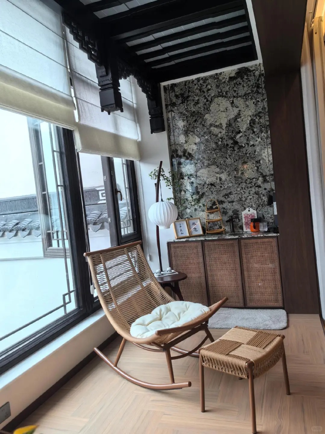 Suozhe Doors and Windows Crafting a Luxurious Chinese-Style Whole-House Window and Door Solution for a Guangzhou Villa (4)